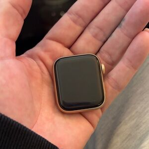 Rose Gold Apple Watch